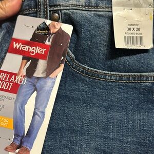 Wrangler 30” x 30” mens